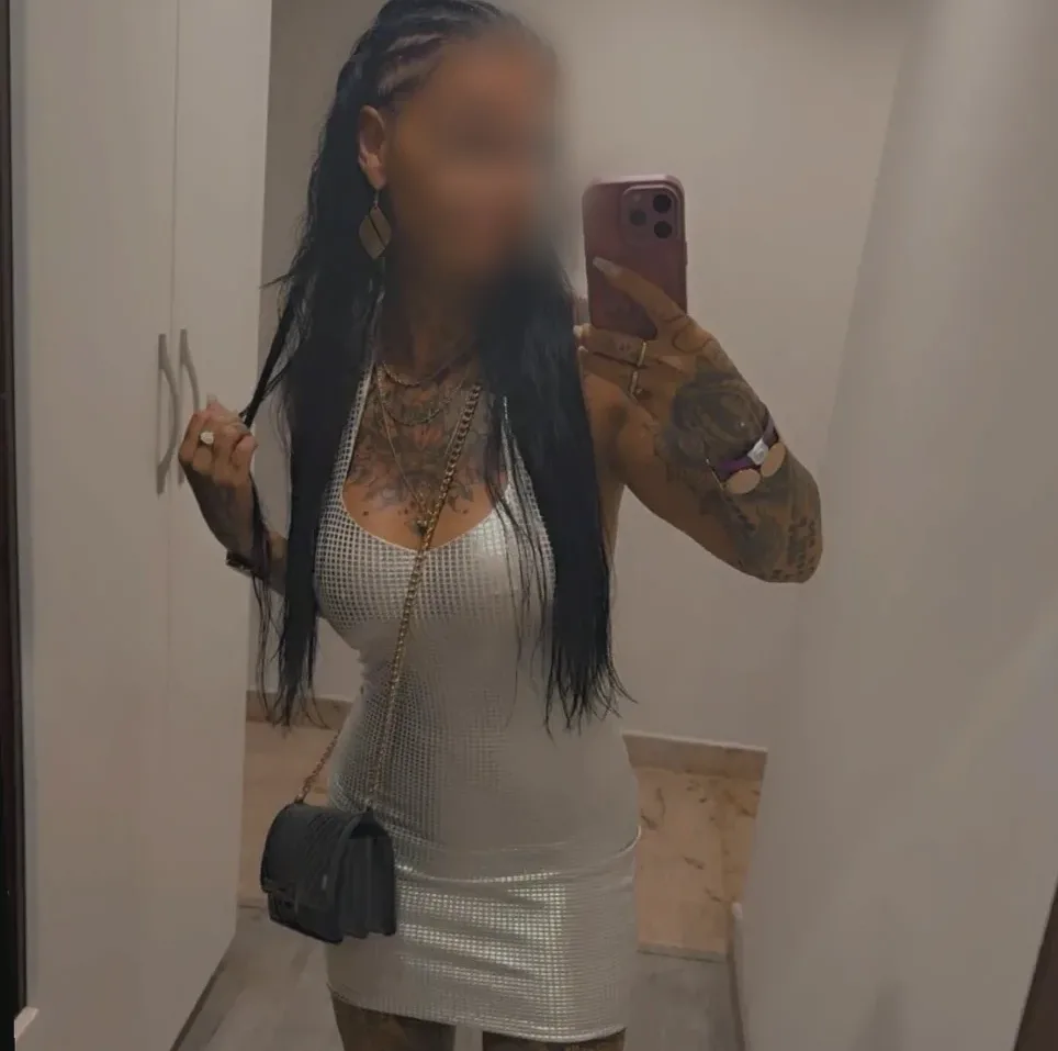 Heidi, 36
