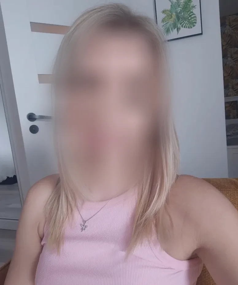 Marika, 26