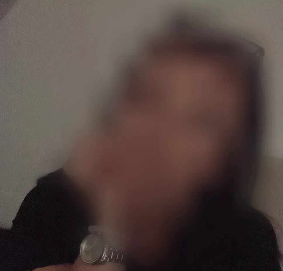 Sofia, 30