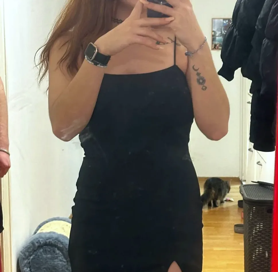 Veera, 24